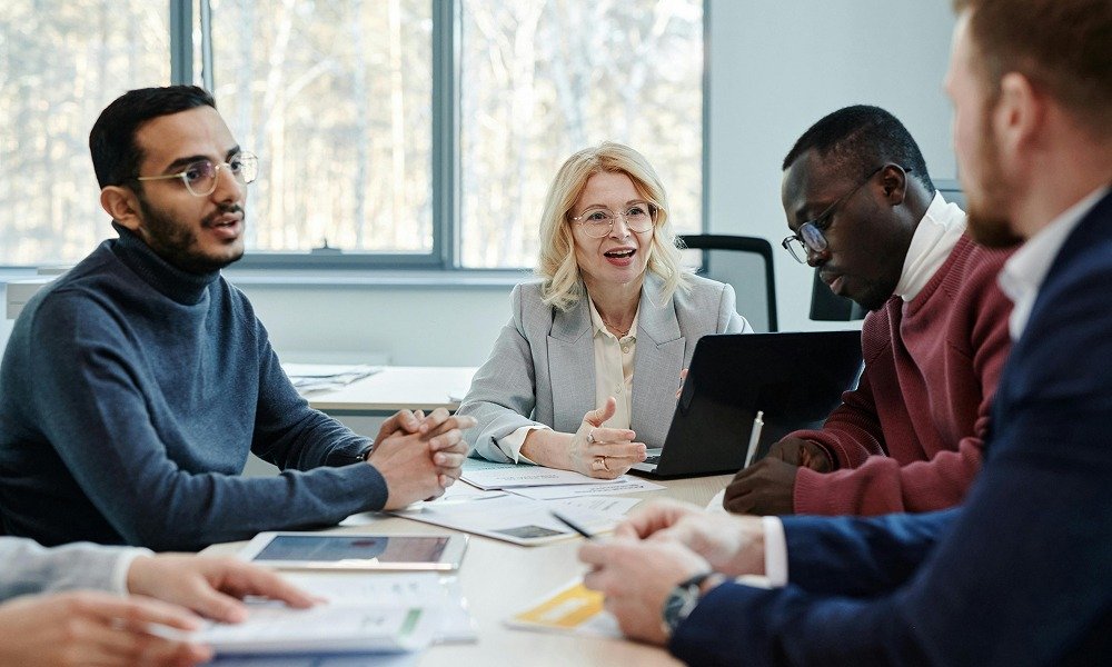 WSL Insights Building on Strength Why Making Others Stronger Matters in the Workplace Image